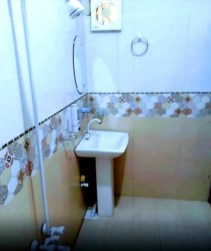 Galaxy Palace Near Millennium Mall Karaczi Zewnętrze zdjęcie